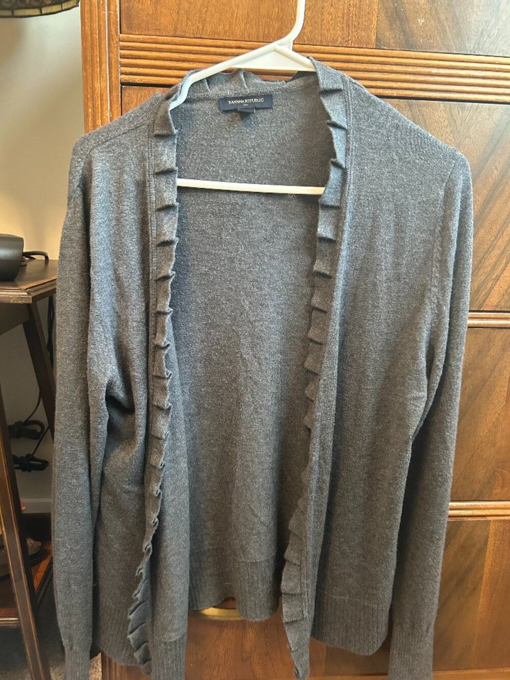 Womens Cardigan -Banana Republic -large